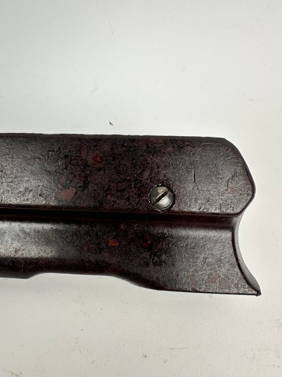 Orginal WW2 German MP40 bakalite Fore Grip — image 6