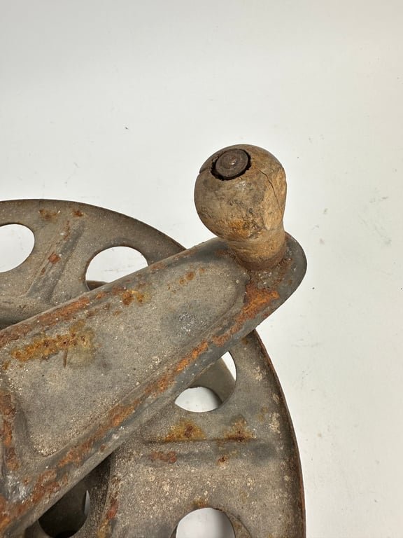 Original German WWII Big Hand Held Cable Reel With... — image 4