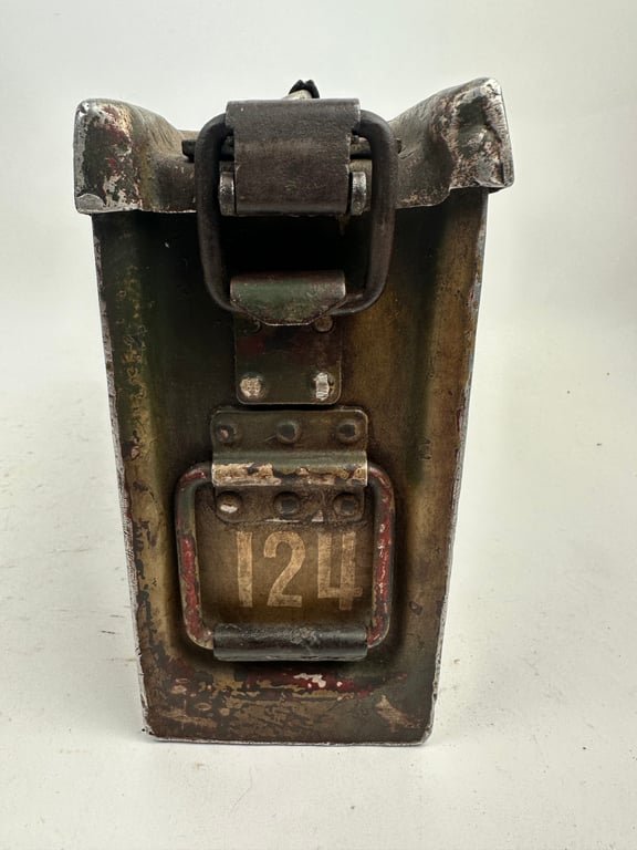 WW2 German Alu.Mg34 Camo 'Waffenmst. Werkzeug' box 1940 — image 8