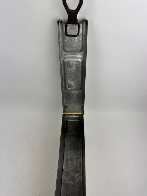 WW2 German Alu.Mg34 Camo 'Waffenmst. Werkzeug' box 1940 — image 9