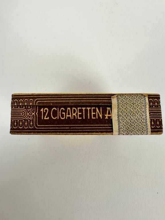 WW2 German 'Alva cigaretten' — image 13