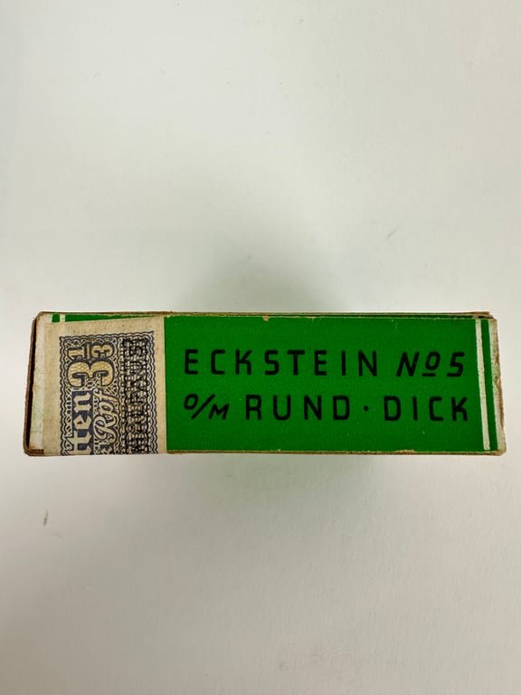 WW2 German 'eckstein cigaretten' — image 9