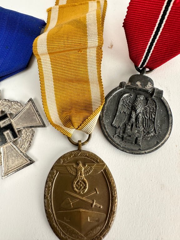 WW2 German Medals grouping 5 pices — image 3