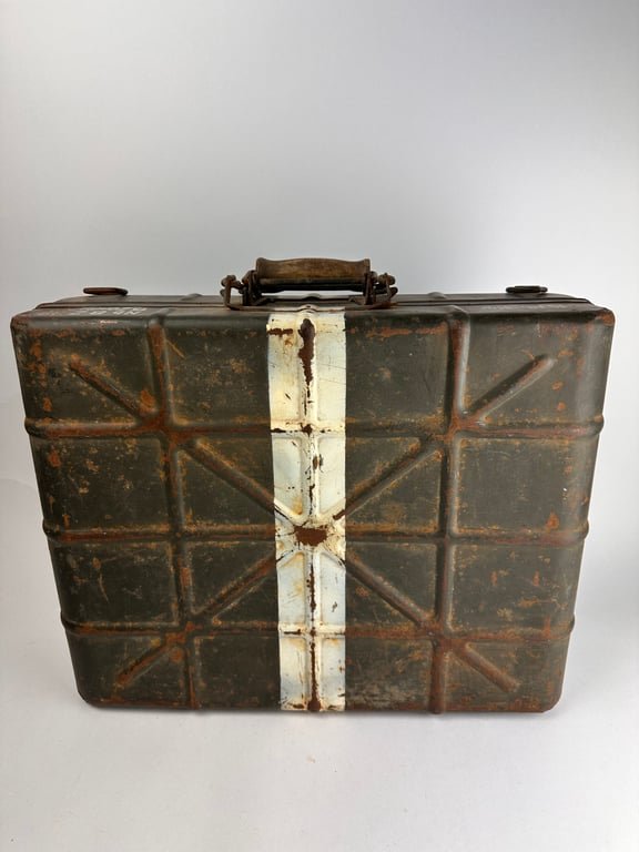 WW2 German Smoke Stick Grenade Box 1939 — image 15