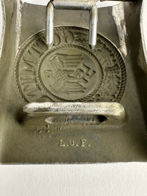WW2 Aluminium Heer Belt Buckle L.u.F. mint — image 3