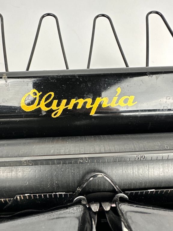 Rare Black Waffen-SS typewriter by Olympia — image 3