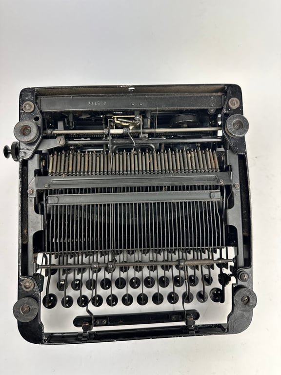 Rare Black Waffen-SS typewriter by Olympia — image 8
