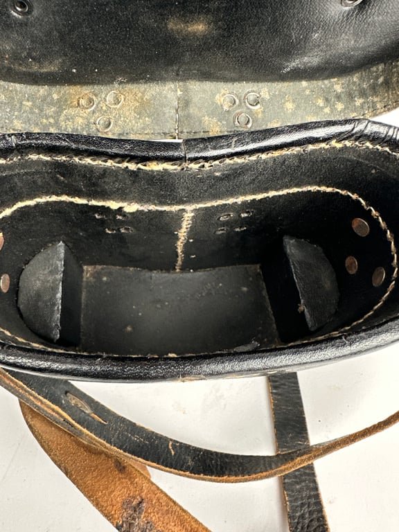 Rare German ww2 Presstoff 6x30 case for Bakelite d... — image 5