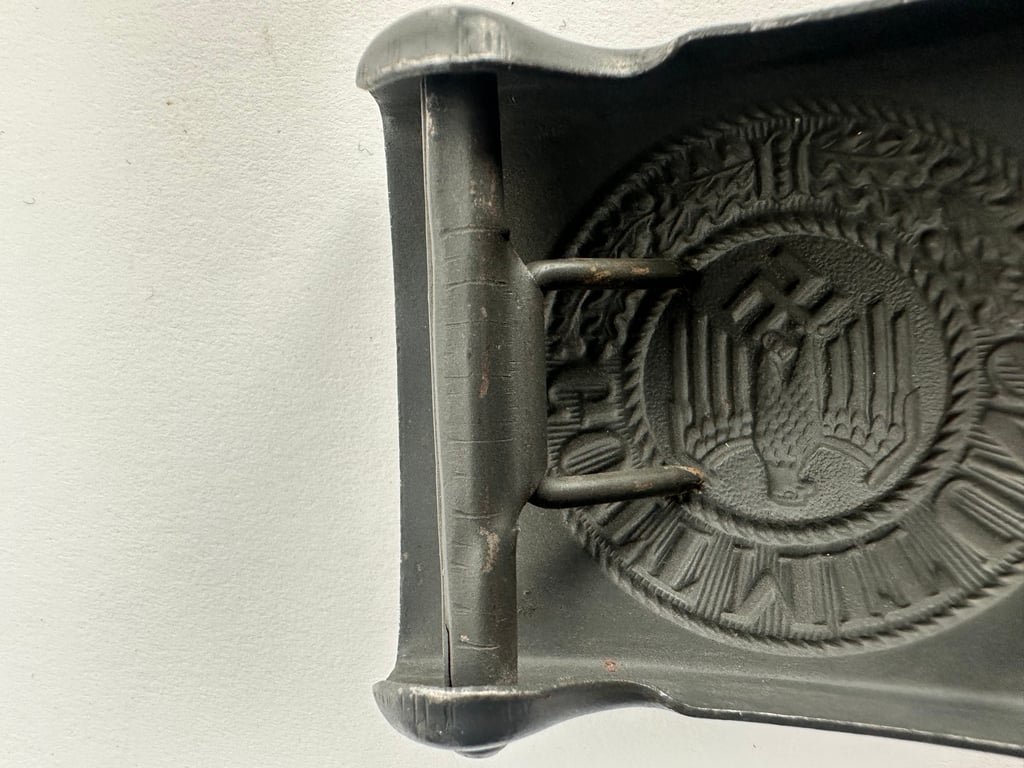 Steel Heer belt buckle marked C.T.D. 1943 'mint' — image 10