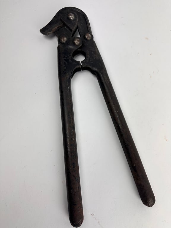 German Pionier Wire Cutters — image 3