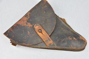 WW1 French automatic pistol model 1916 Ruby 7,65mm holster