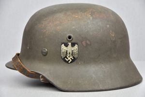M40 Army (Heer) single decal steel helmet NS64