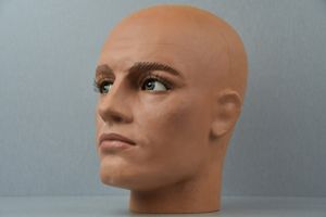 Mannequin head for display