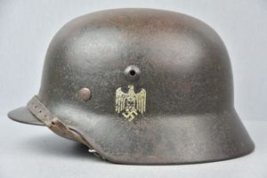 M40 army (Heer) single decal steel helmet SE64 named