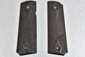 USA WW2 Colt 1911 grips