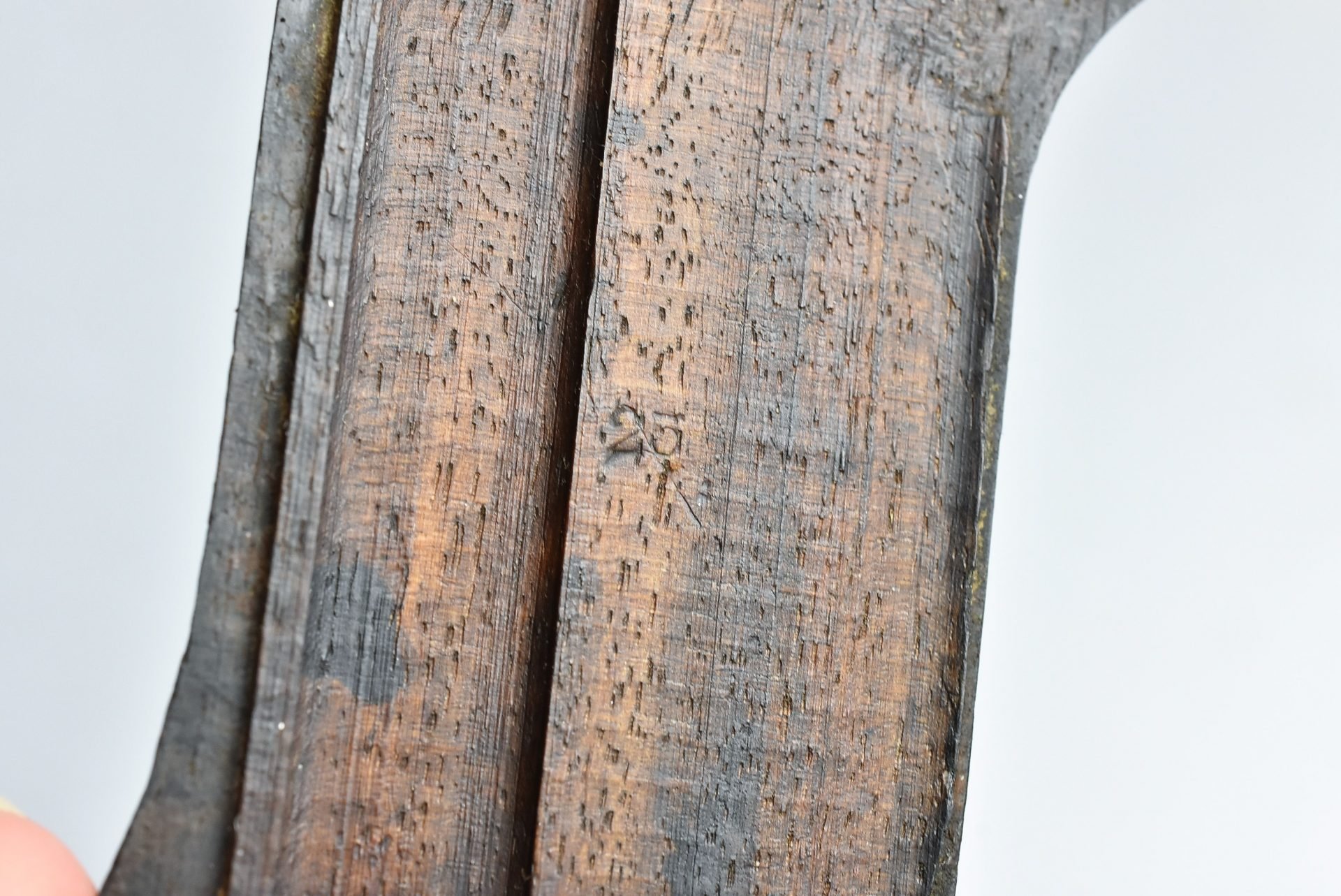 Wehrmacht P.08 Luger grips — image 3