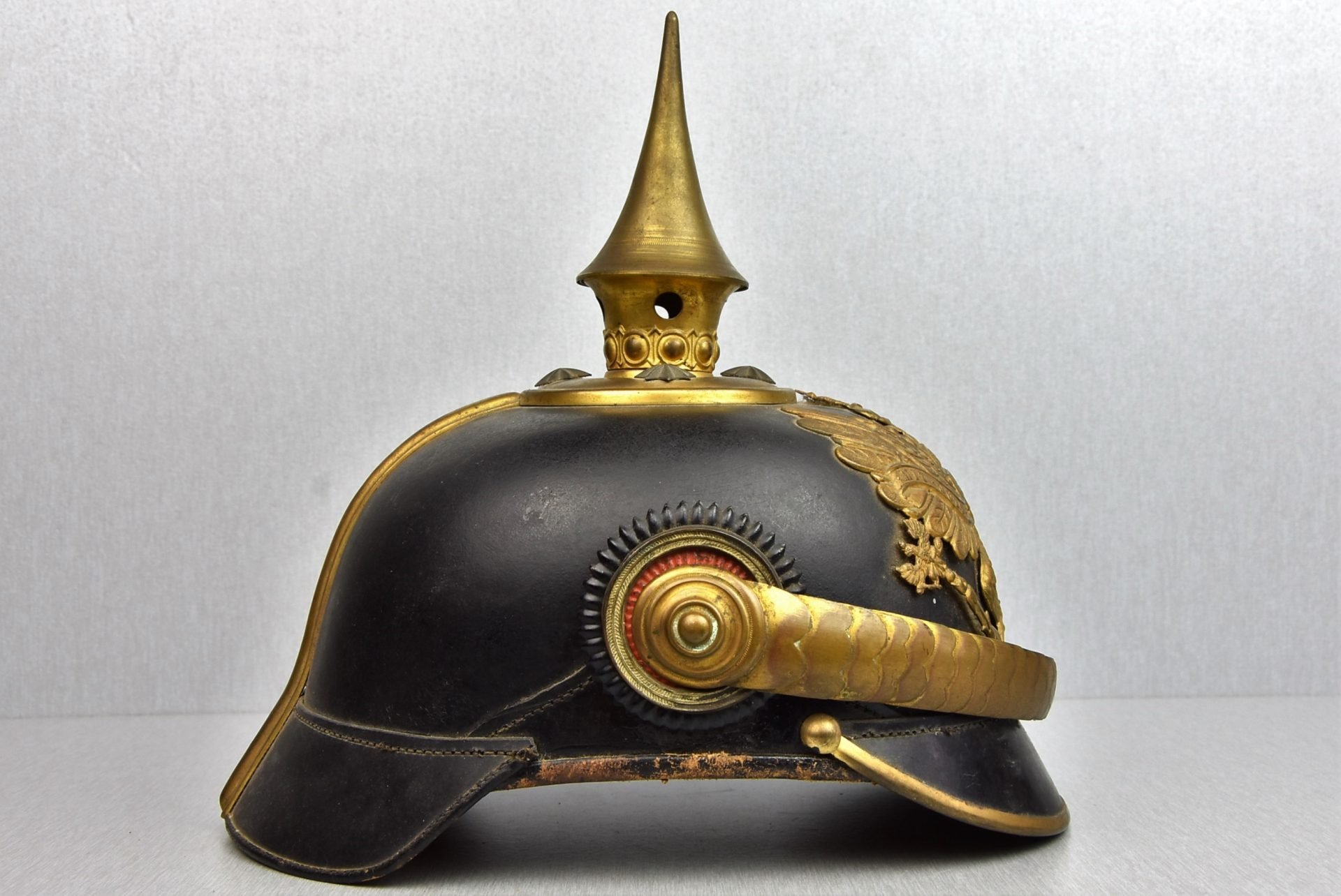 WW1 German M95 Prussian officer spike helmet 1917 — image 4
