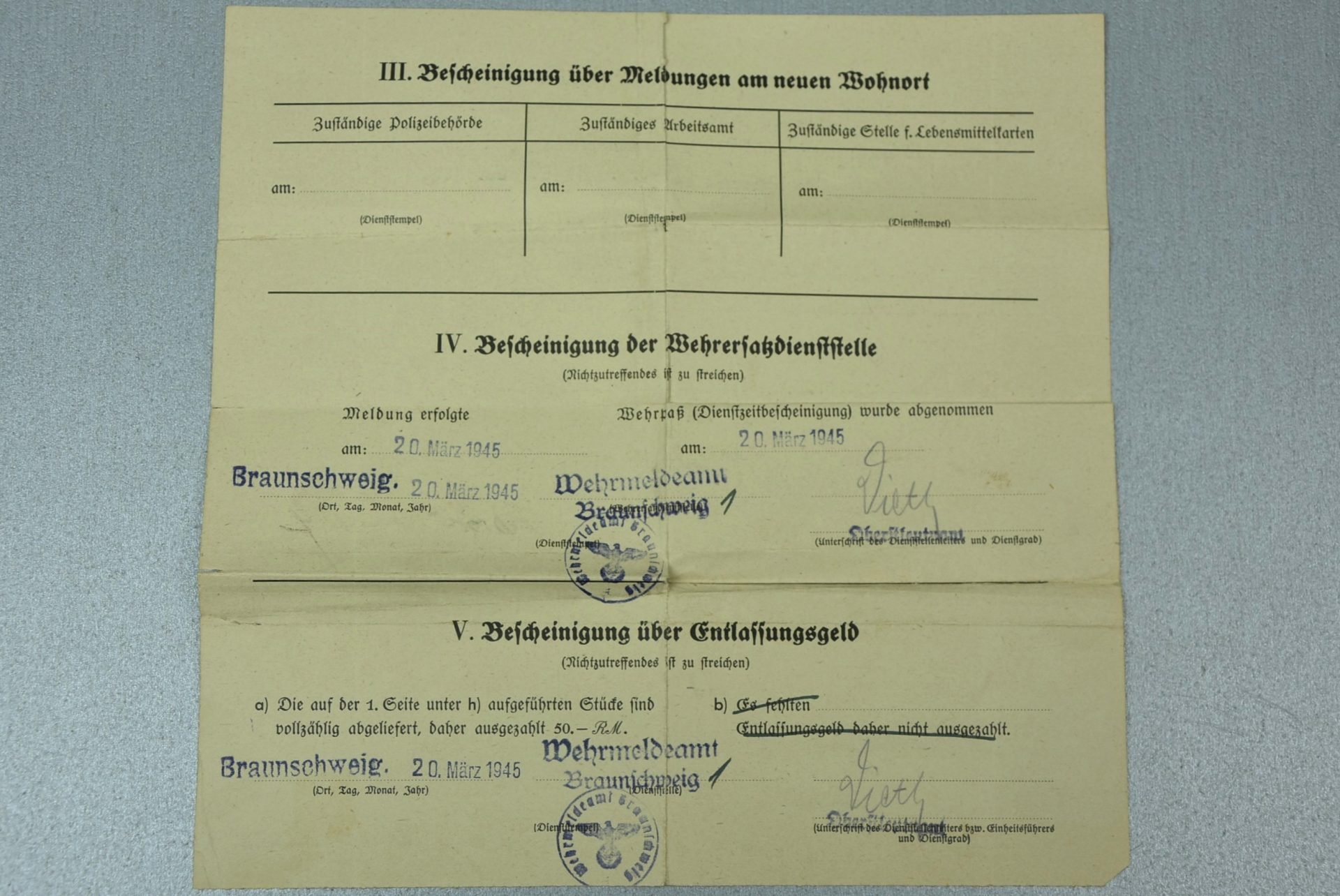 Wehrpass luftwaffe mechanic joined army (Heer) black wound badge for grenade splinter in Russia and close combat calender — image 5