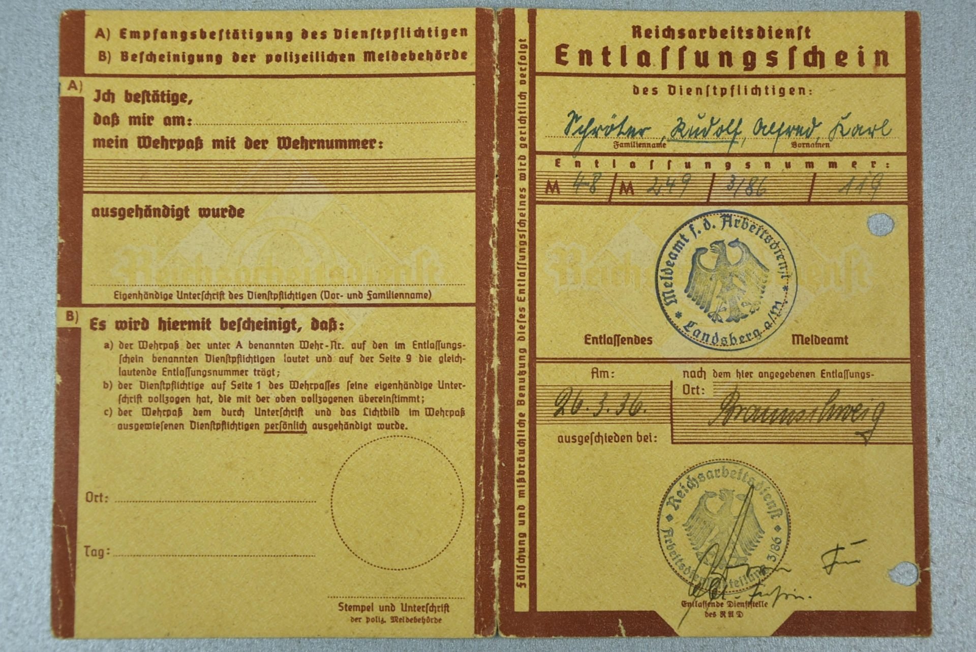 Wehrpass luftwaffe mechanic joined army (Heer) black wound badge for grenade splinter in Russia and close combat calender — image 7