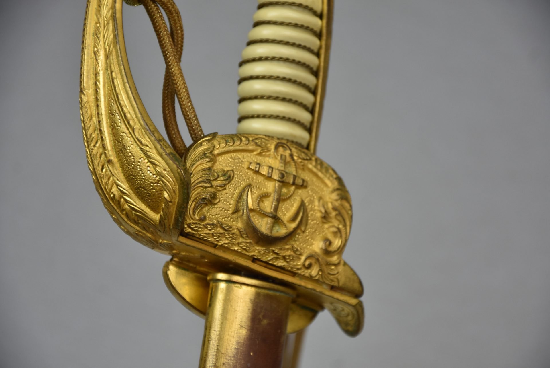 Kriegsmarine officer saber by Eickhorn — image 20