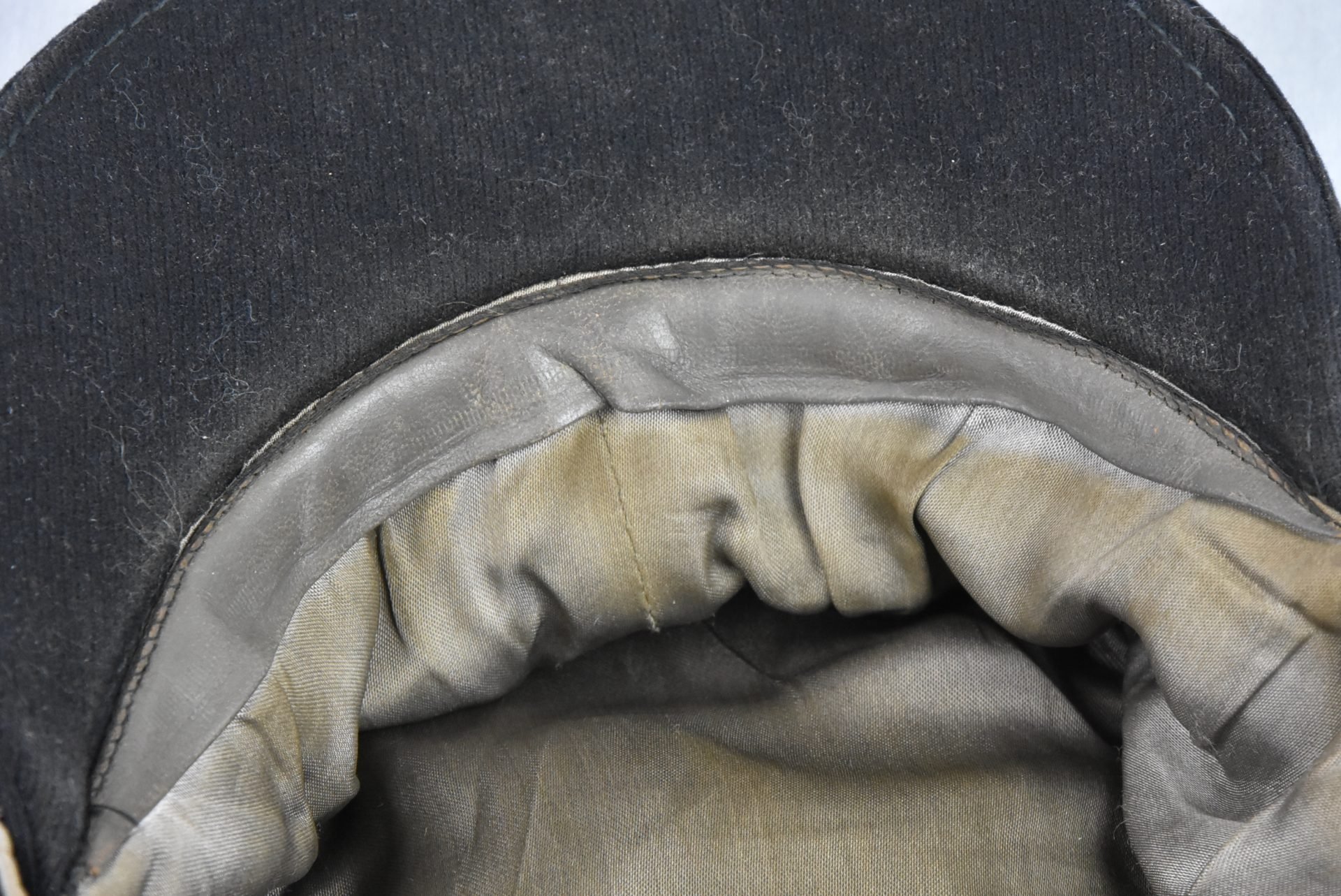 M43 army (Heer) Panzer officer cap by G.A. Hoffmann 1943 116th Panzer Division 'Windhund' — image 11