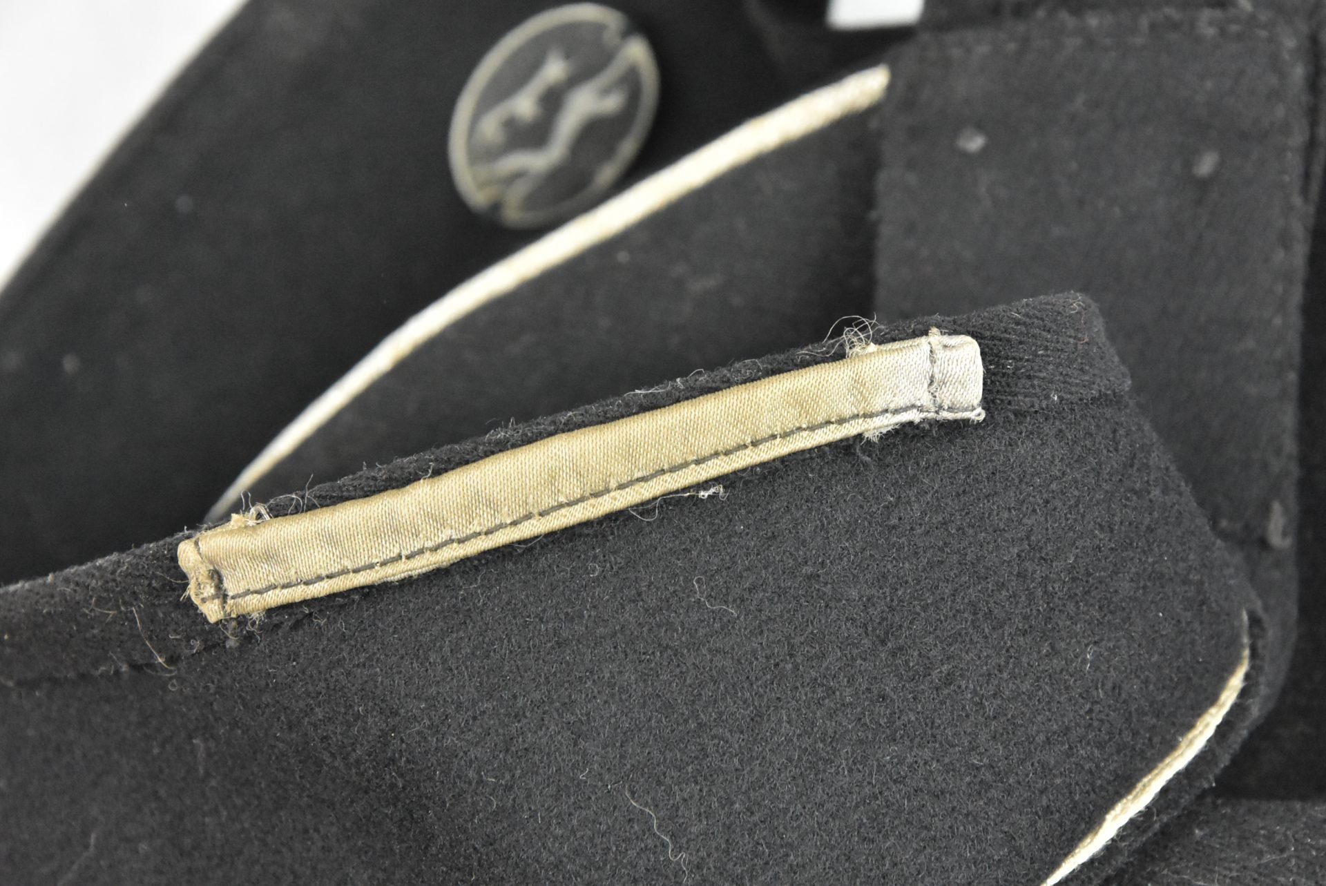 M43 army (Heer) Panzer officer cap by G.A. Hoffmann 1943 116th Panzer Division 'Windhund' — image 18