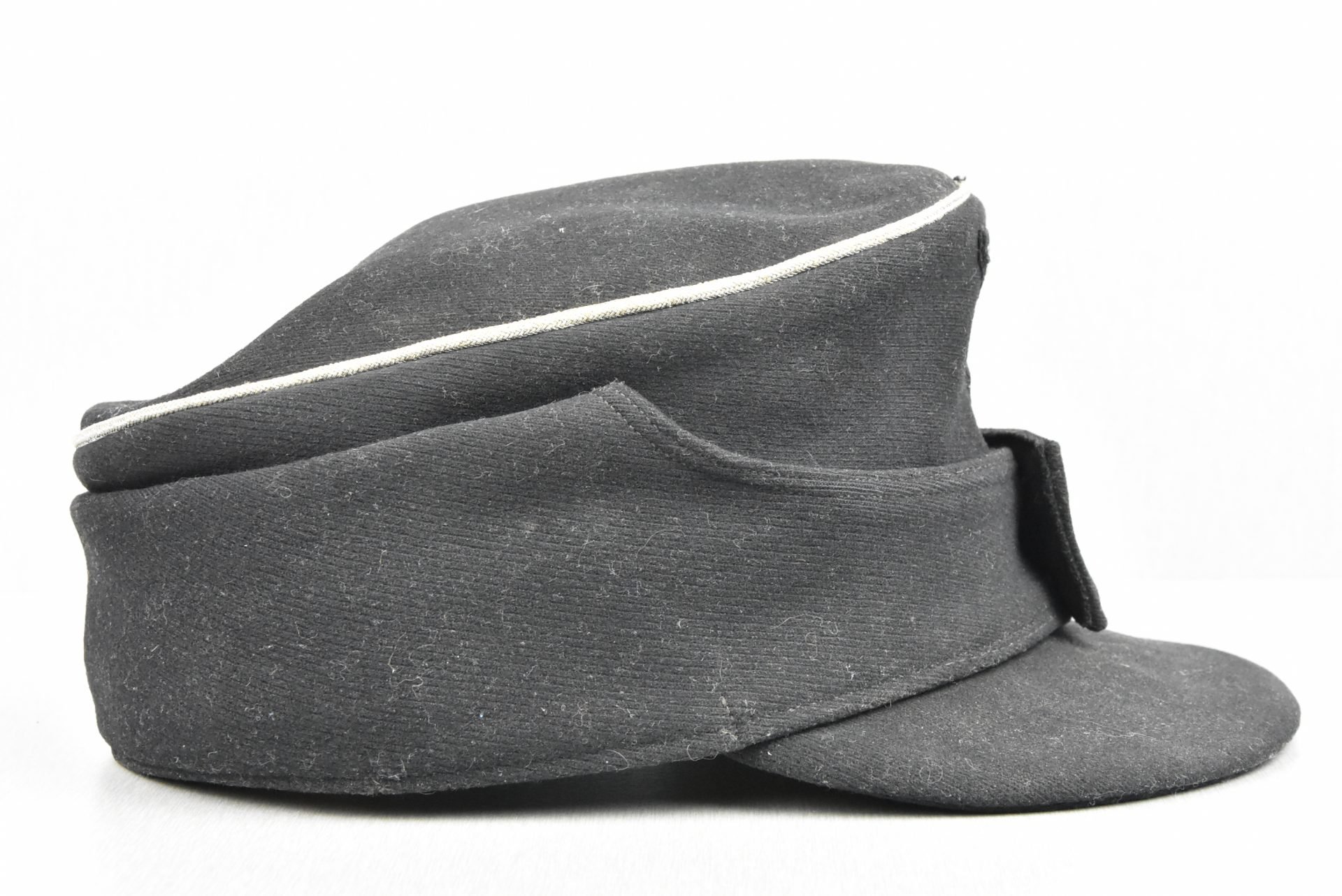 M43 army (Heer) Panzer officer cap by G.A. Hoffmann 1943 116th Panzer Division 'Windhund' — image 5