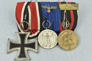 Three place medal bar Iron Cross 'Schinkelform', 4 year service …