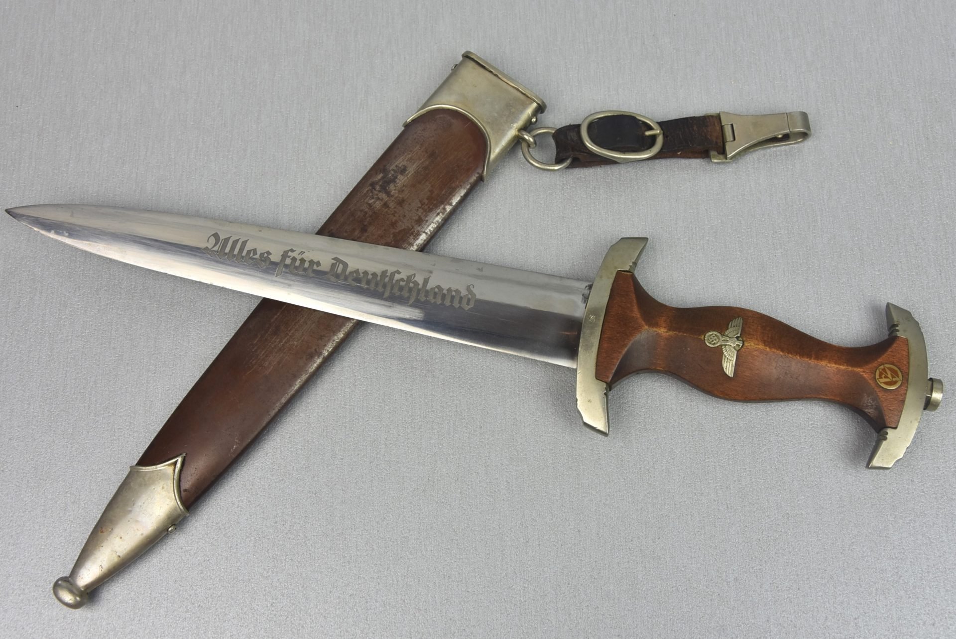 M33 SA 'Sturmabteilung' ground Röhm dagger by Carl Eickhorn — image 12