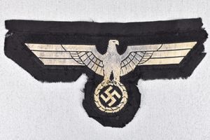Black M38 'BeVo' army (Heer) panzer breast eagle