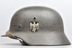 M40 Army (Heer) single decal steel helmet NS64