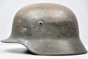 M40 army (Heer) single decal steel helmet SE64