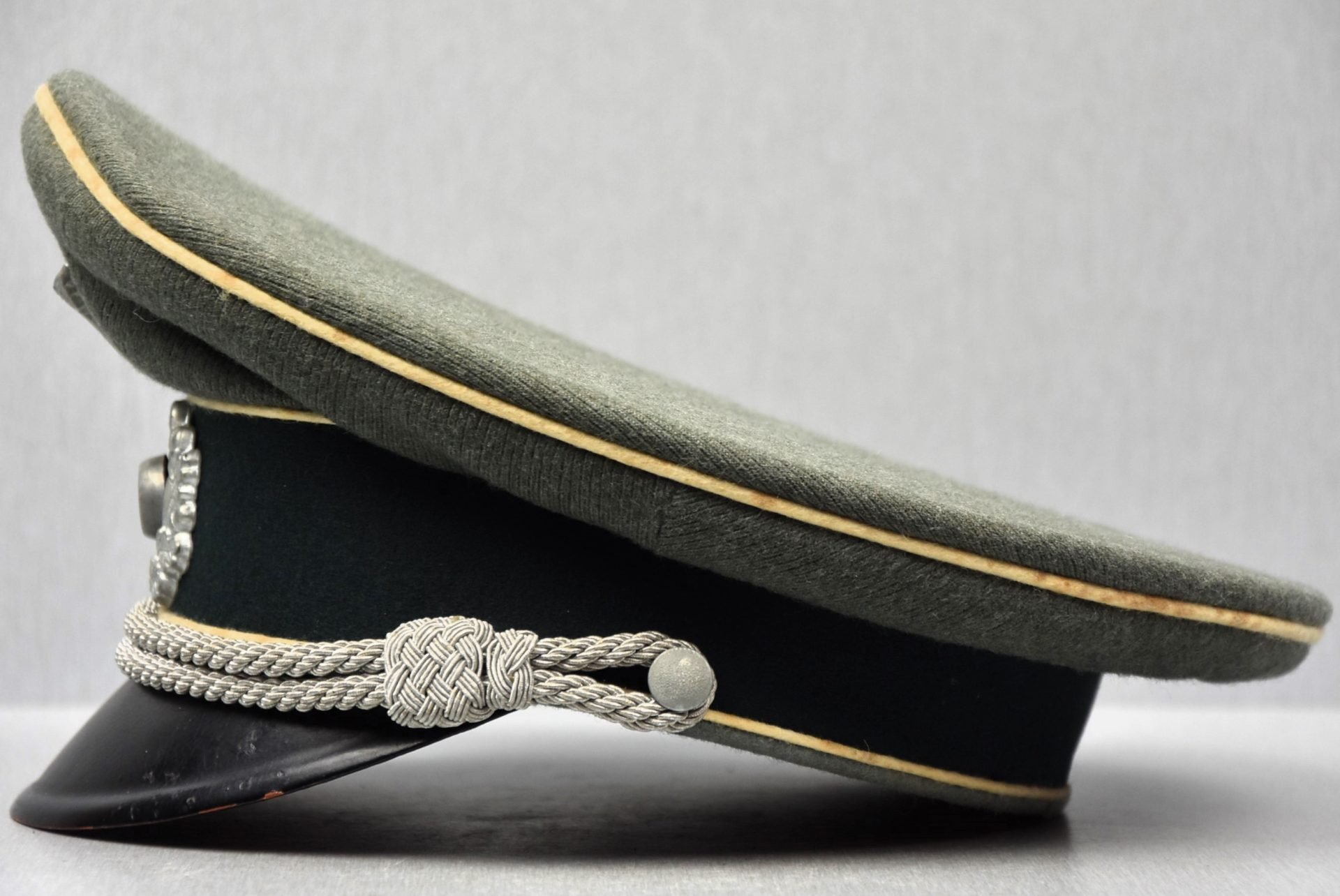 Army (Heer) infantry officers visor cap by Erel — image 2