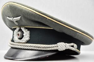 Army (Heer) infantry officers visor cap by Erel