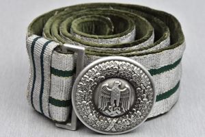 Army (Heer) officer dress belt 'Feldbinde' by Assmann & Sohne