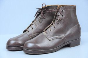 Hitlerjugend brown leather low boots