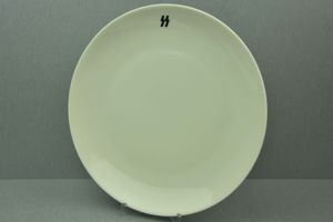 Allgemeine SS porcelain dinner plate by Bohemia Royal Ivory 'Allach'