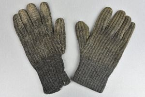Wehrmacht/Waffen-SS wool winter gloves
