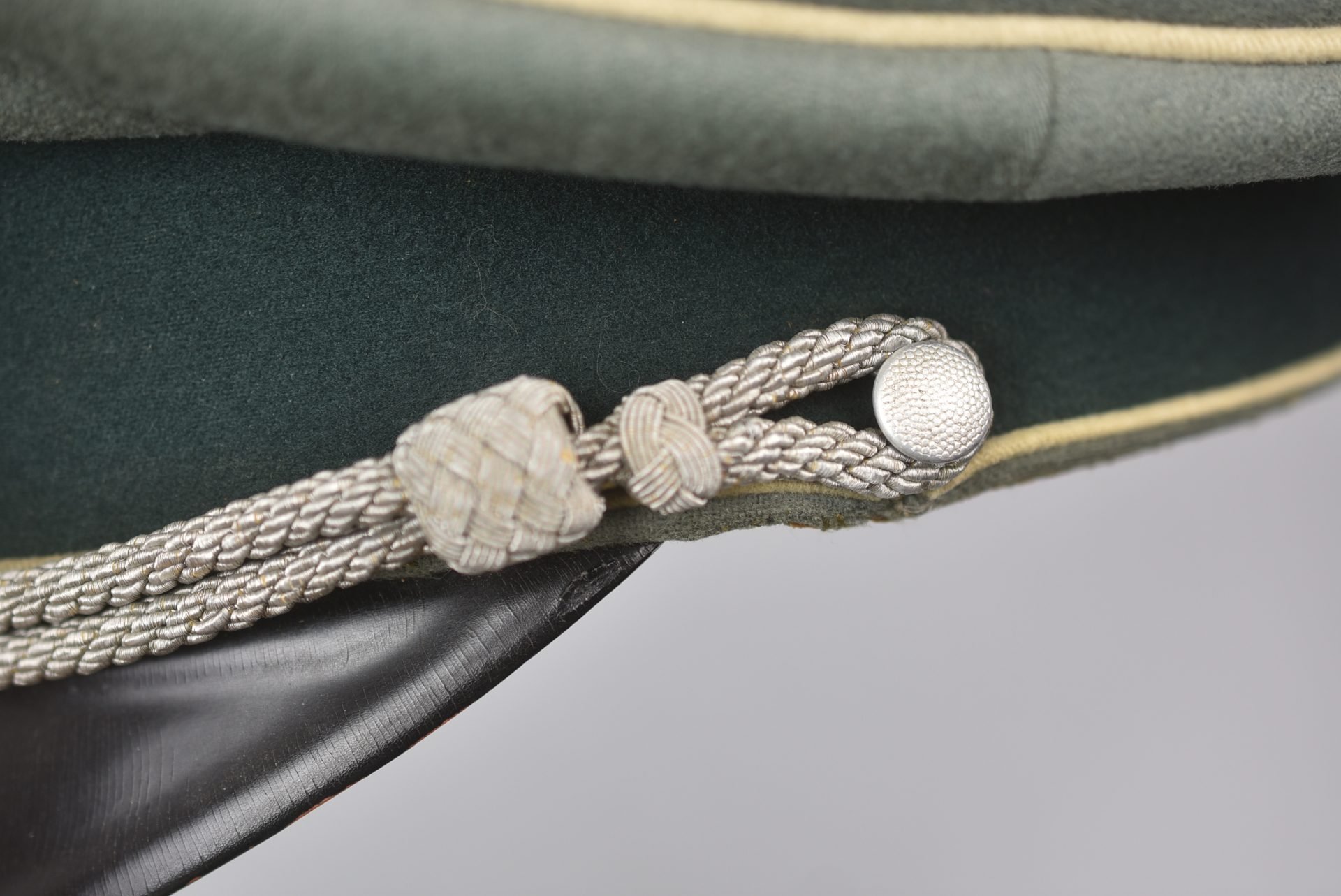 Early army (Heer) infantry visor cap 'Schirmmütze' by Erel Extra — image 11