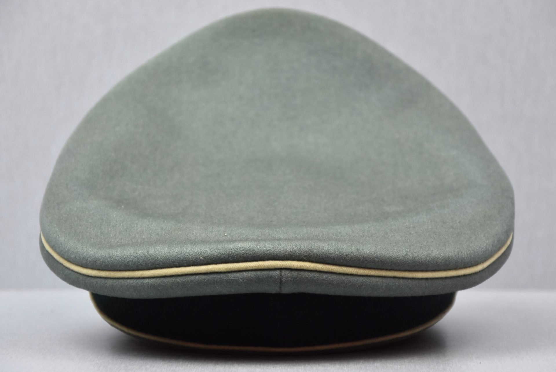 Early army (Heer) infantry visor cap 'Schirmmütze' by Erel Extra — image 3