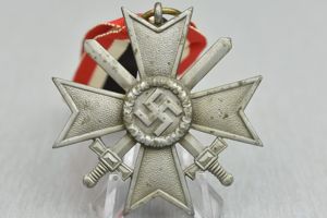 War Merit Cross 2nd class with swords by '107' Carl …