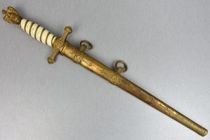 Kriegsmarine officer dagger 'Marine-Offiziersdolch' by W.K.C.