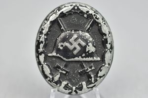German black wound badge by '93' Richard Simm & Söhne