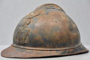 WW1 M1915 French Adrian helmet 'Genie'