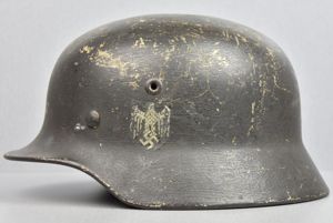 M40 army (Heer) single decal reissued wintercamo Q66