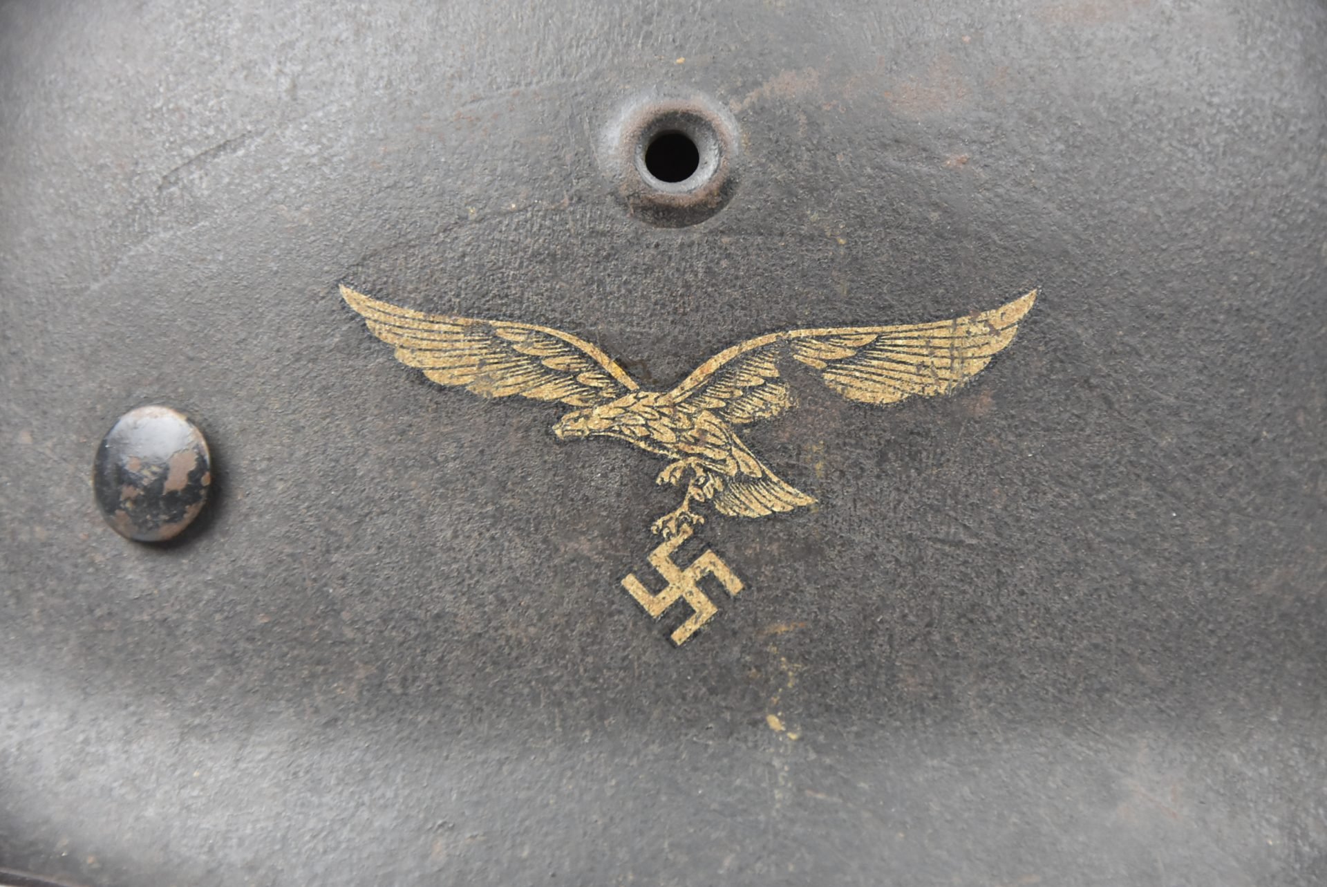 M42 Luftwaffe single decal steel helmet ET62 — image 2