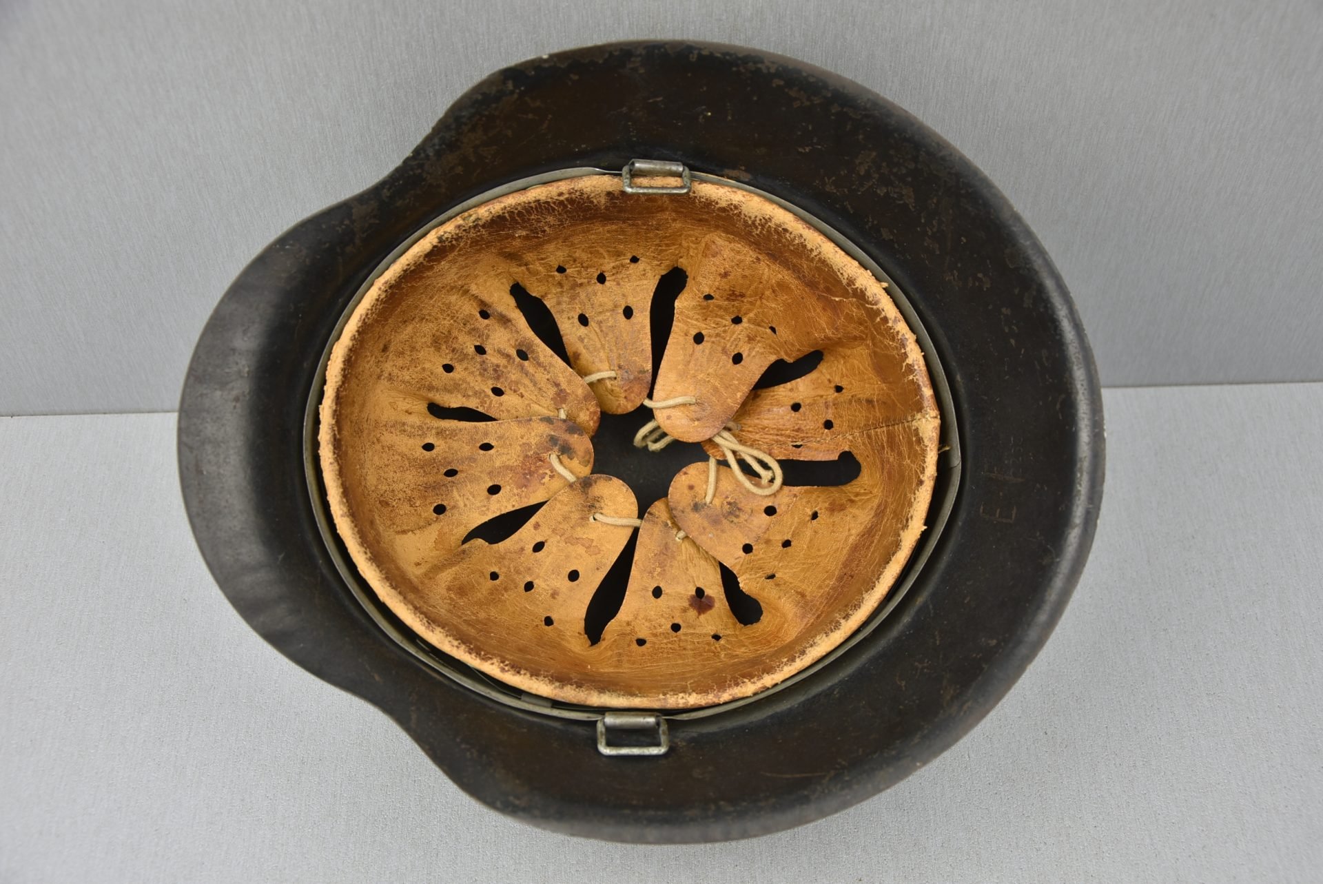 M42 Luftwaffe single decal steel helmet ET62 — image 7