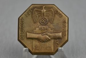 Day badge tinnie 'Deutschland ist die Saar 1934'