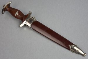 M33 SA 'Sturmabteilung' dagger by RZM 7/66 1941 Carl Eickhorn