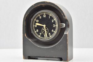 Army (Heer) desk clock by 'Junghaus' 1942 funcitional